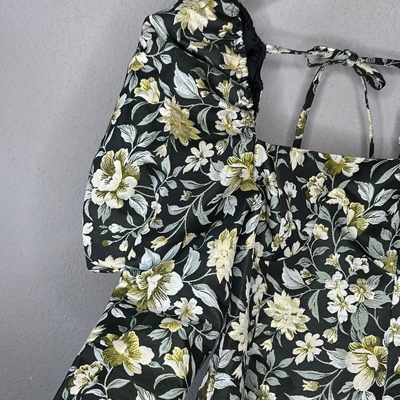 NWT Miss Selfridge Mini Dress With Faux-Fur Trim in Floral Jacquard Size 6 - Picture 6 of 16